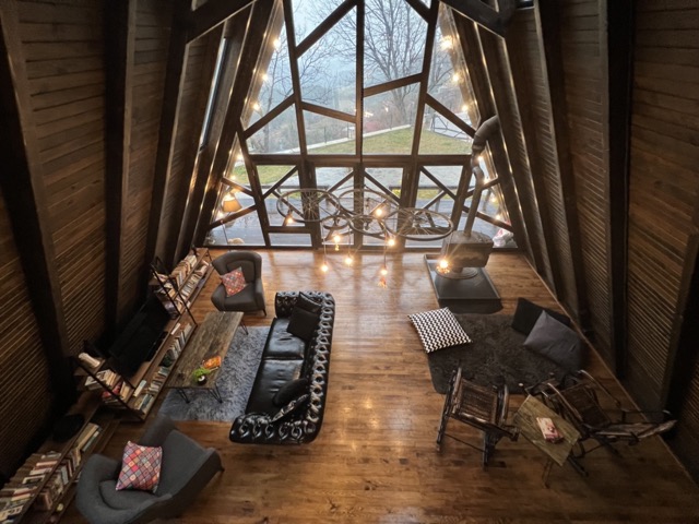 Özel Havuzlu Jakuzili 2+1 Bungalov (110 m²)
